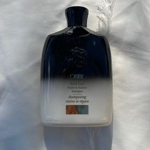 Oribe Gold Lust Repair & Restore Shampoo